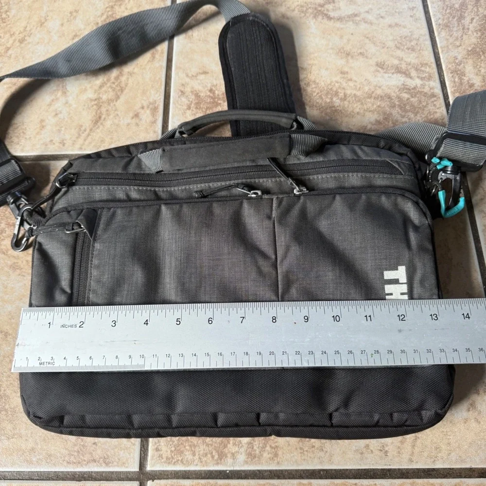 Thule Stravan Deluxe 15